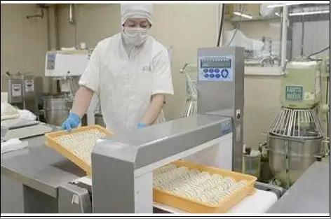 【中華工房 点心点】博多一口餃子50個入×2袋