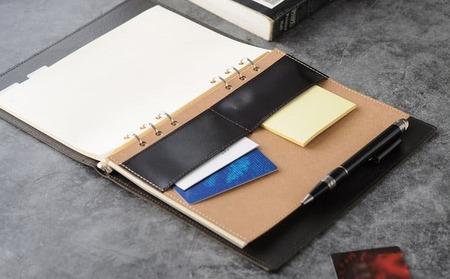 【YOSHINA】折り返せるシステム手帳（A5サイズ） キャメル ビジネス手帳 手帳カバー リフィル シンプル レザー 革製品 プレゼント ギフト 送料無料 カローラックス 千葉県 松戸市