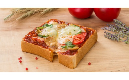 PIZZA-LAのこだわりがギュッと詰まった本格的なピザトーストソースです。