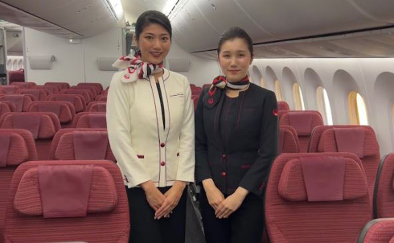 【2月21日(土)開催】 JAL 客室乗務員体験プログラム(1名様) 体験 体験型プログラム 客室乗務員 日本航空 職業体験 ドリンクサービス 機内アナウンス ビジネスクラス 機内食 大田区 東京都