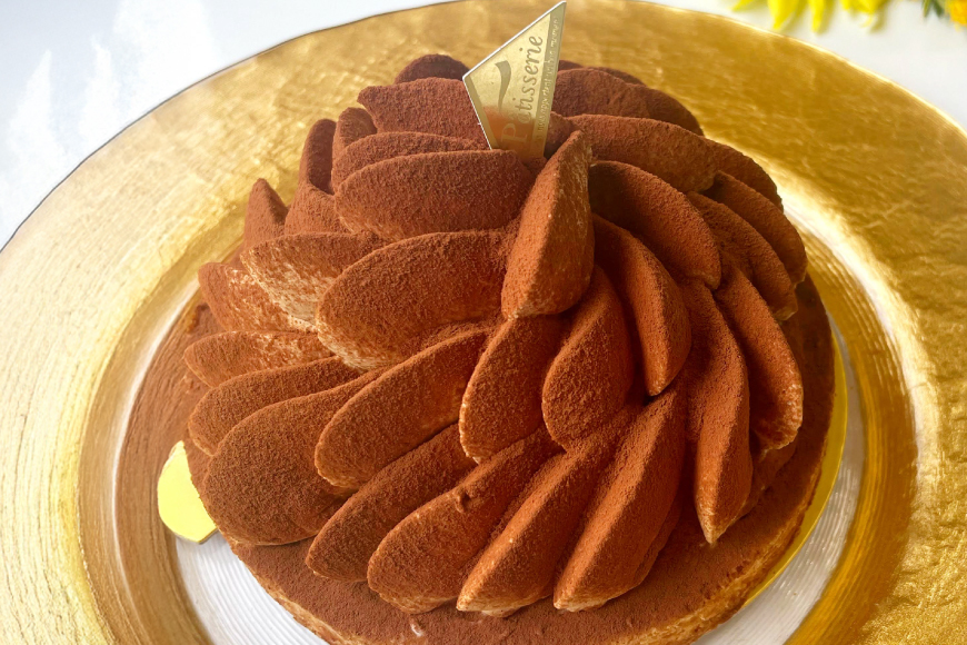 チョコ ケーキ タルト 3種 ティラミス リッチチョコタルト ガトーショコラ 各回1ホール 3回 定期便 総計3ホール [心優-Cotoyu Sweets- 長崎県 平戸市 hr42bjo490151