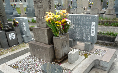 墓地の清掃 お墓 墓地 墓 掃除 お掃除 清掃 代行 清掃代行 お掃除代行 草むしり 草取り お墓参り サービス 播磨町 兵庫県