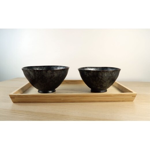 有田焼 黒錆絞りマット （大・小ペア）【三光堂商店】 夫婦茶碗 ペア ご飯茶碗 茶碗 おしゃれ 和モダン 器 うつわ 窯変 結婚祝い ギフト A22-111_イメージ3