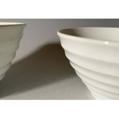 中仙窯 有田焼 白磁飯碗セット（大・小）お茶碗 夫婦茶碗（中尾純作） A30-427_イメージ3