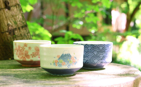 【美濃焼】 茶楽 桜富士 抹茶碗 赤富士木箱入【株式会社二幸】 抹茶茶碗 茶道[MCZ152]