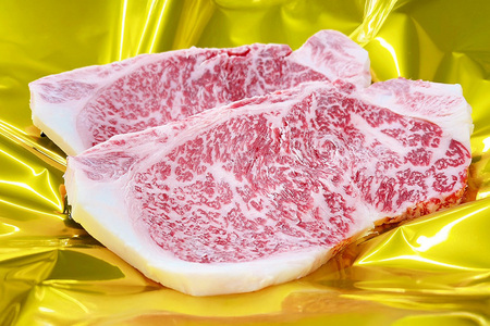 【ふるなびWEEK対象】松阪牛 サーロインステーキ 300g 約150g×2枚 (0051) 