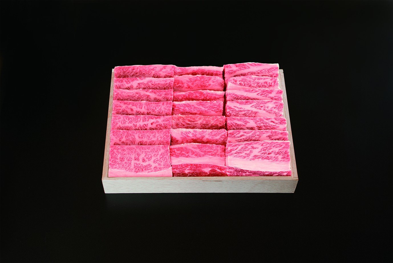 【なぎビーフ】熟成 なぎビーフ 厳選 焼肉 500g（3～4人前）