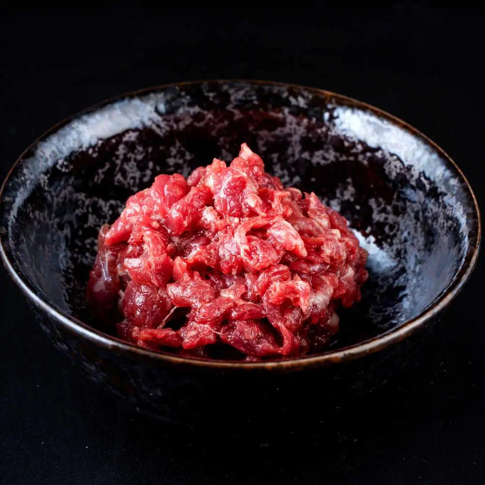【全6回定期便】馬肉 さくらユッケ 50g×5パック 計250g 馬肉 桜ユッケ 赤身 生食 小分け 冷凍[AYBV029]