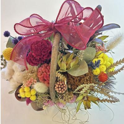 ふるさと納税 直方市 ドライフラワーお任せ花籠アレンジ |  | 01