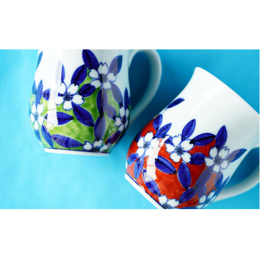 有田焼 染錦桜絵 マグカップペア 【神田陶器店】マグカップ 桜 コーヒー 染錦 プレゼント ギフト ペア 2個 bp008