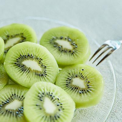 ふるさと納税 船橋市 1月発送分　船橋産キウイフルーツ未追熟バラ詰め5.2kg未追熟バラ詰め (傷み補償分約200g込み) |  | 01