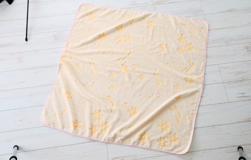 【高島屋選定品】泉州タオル おくるみ１枚（オレンジ）【タオル 国産 シンプル 日用品 ベビー】 TTT0007