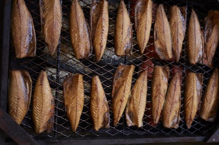 a24-034　さばの手火山燻製10パックセット