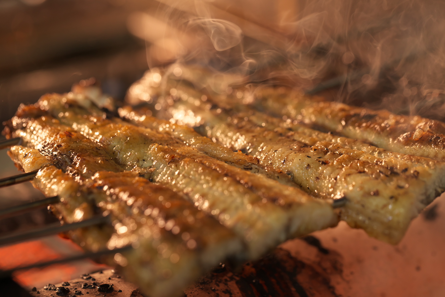 手焼き　三河一色産うなぎ蒲焼3尾(約400g)和食処愛お奨めの逸品！無頭　国産　・A130-22