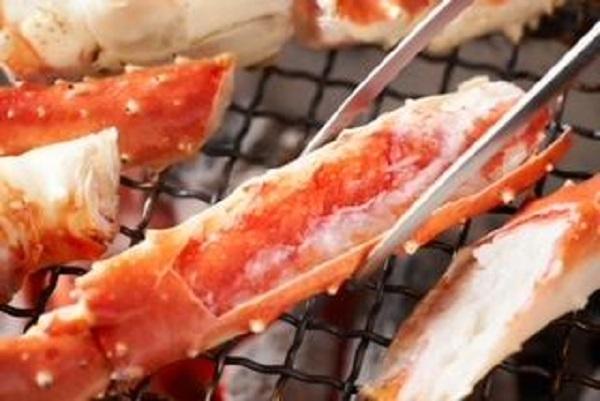 【定期便】豪華「三大ガニ(たらば・ずわい・毛がに)」(全3回) 2024年1月より発送