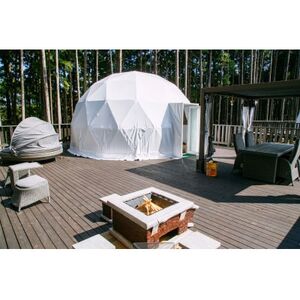 静岡県伊東市【奏の森リゾート】フォレストグランピング　豪華BBQプラン　ペア宿泊券【1675450】