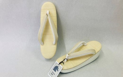 高級ホースヘアー和装草履【婦人】 (サイズ：L、カラー：生成り)