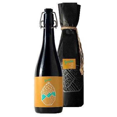 ふるさと納税 串間市 【2004年米焼酎】蒸米の柔らかな香りと麹由来のバニラ香　genshu.米熟成 39% 720ml