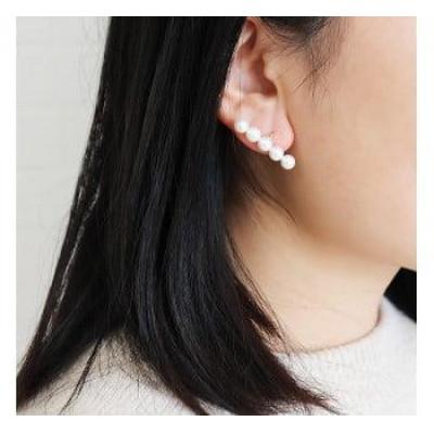 ふるさと納税 志摩市 志摩産アコヤ真珠 5-6ミリ ホワイトピンク 5粒タイプ 数粒ラインピアス |  | 02