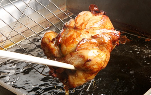 24-998．【ちきん館】和風ローストチキン元祖たれ味まるっぽ鶏Lサイズ