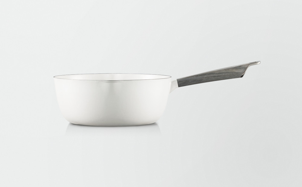 VERMICULAR YUKIHIRA 20cm ＆ドロップリッド＆専用ステンレスリッド（シーソルトホワイト） | 鍋 なべ 雪平鍋 調理器具 キッチン用品 VERMICULAR 鋳物ホーロー鍋 片手鍋 日本製 ガス火 ガス IH IH対応 和食 煮込み みそ汁 高級 おしゃれ ギフト プレゼント 人気 おすすめ 送料無料