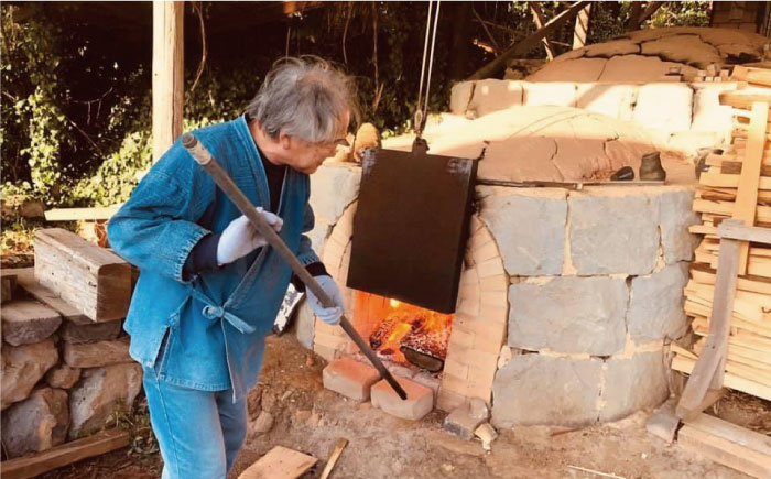 【人気！ベストセラーの小さなお魚たち】五島の名魚介の箸置きセット～桐のはし箱【秋村窯】[PEN004]