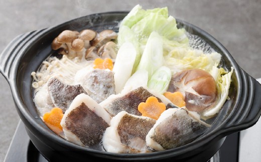 料理の手間を大幅カット！ 北海道産 真だら 骨なしフィレ切身 1kg 皮あり （ 約40g前後 ／ 個 ） 無塩 真鱈 タラ たら 鱈 骨なし 魚 魚介 魚介類 海鮮 冷凍 国産 おかず 切身
