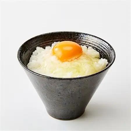 平飼い卵なちゅら(60ヶ入り)_卵 たまご 玉子 タマゴ 鶏卵 まとめ買い オムレツ 卵かけご飯 朝食 料理 人気 美味しい_【配送不可地域：離島】【1585337】