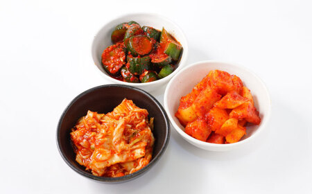 佐賀職人仕込みの極旨キムチ3種セット 計3kg / 白菜 大根 辛味 / 佐賀県 / 株式会社やまとフーズ [41AAAG001]