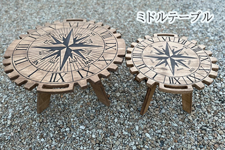 【チーク】ミドルテーブル コンパス（1台）（幅 600mm×奥行 600mm×高さ 400mm）机 テーブル 彫刻 キャンプ コンパクト 木目 軽量 組み立て アウトドア 台【GGCrew】【93-4
