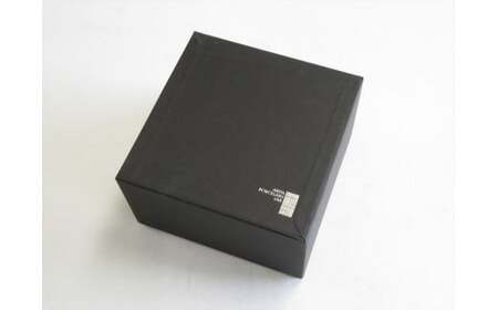 A65-18 ARITA PORCELAIN LAB(アリタポーセリンラボ) ゴールド・三方なぶり鉢 有田焼 モダン スタイリッシュ ボウル 麺鉢