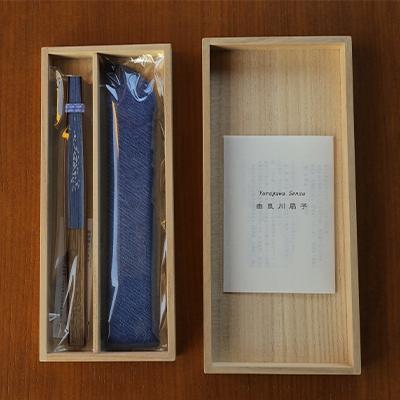 ふるさと納税 福知山市 由良川扇子　桐箱入り　1箱　(内容　型染藍染扇子1本・藍染扇子袋1袋) |  | 02