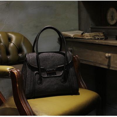 ふるさと納税 御代田町 【濱野皮革工藝のハンドバッグ】トレゾサック 黒桟革(ブラック) |  | 03