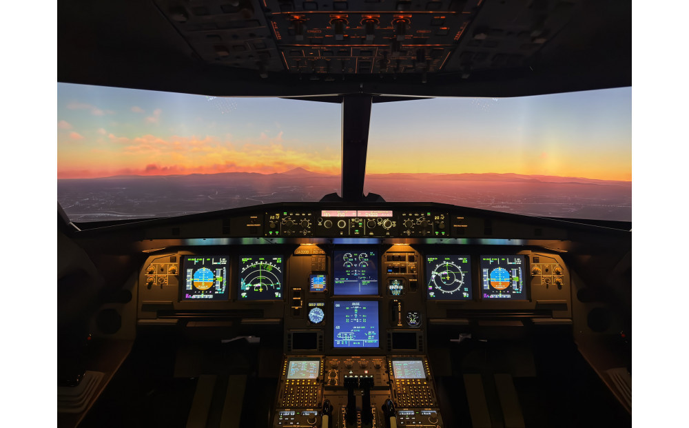 A320フライトシミュレーター120分操縦体験