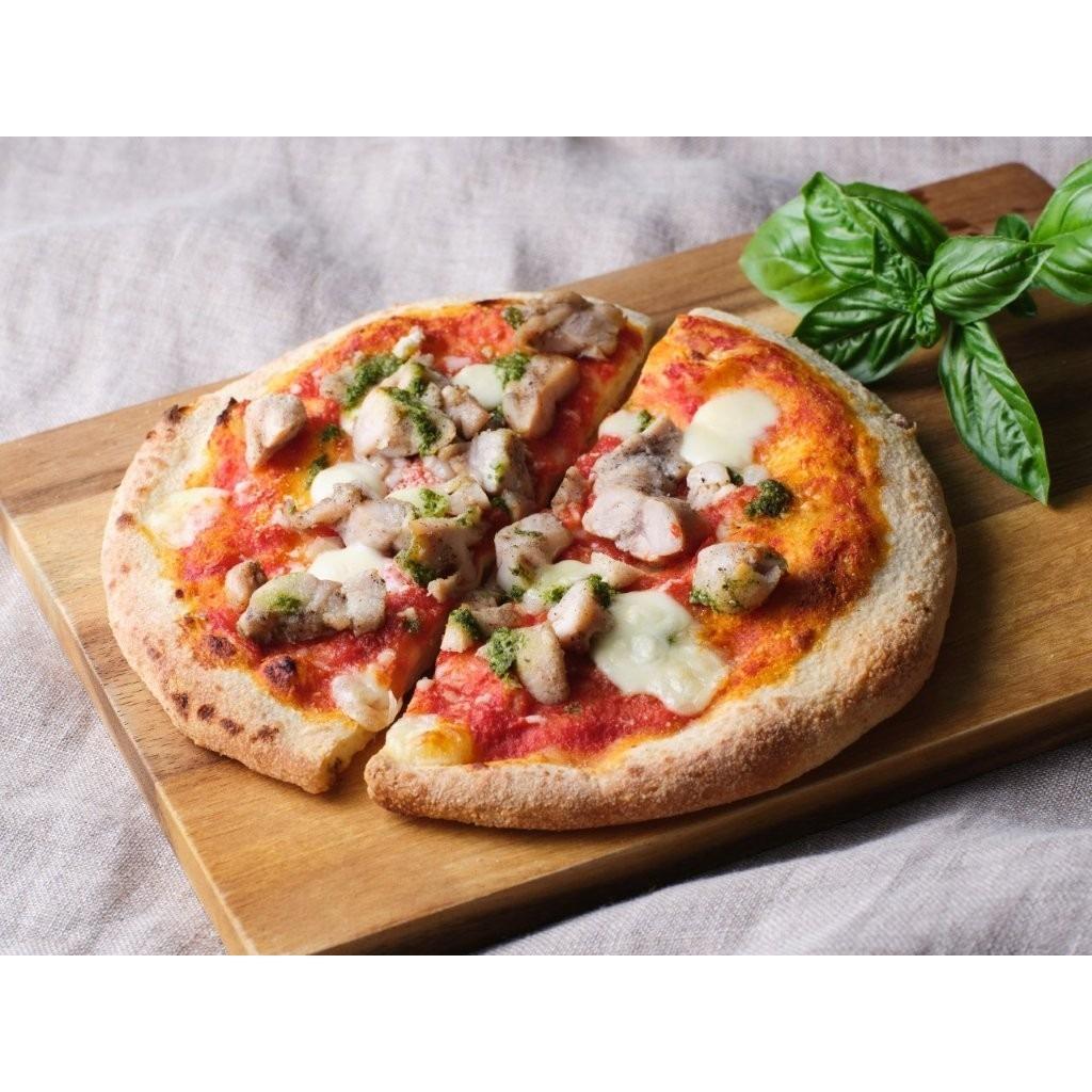 【ふるさと納税】オリーブ地鶏とダイシモチ麦のピザ（8インチハーフ×8枚セット）_Z2600469