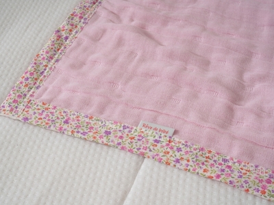 8重ガーゼケット (ピンク×花柄) シングルサイズ・毛布の町泉大津市産 ｜ 寝具 寝具 寝具 寝具 寝具