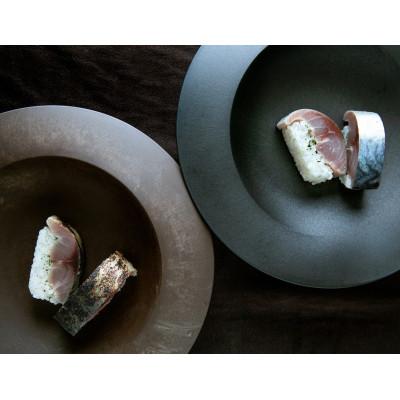 ふるさと納税 須恵町 清広の炙り旬鯖(ときさば)寿司　2本(須恵町) |  | 03