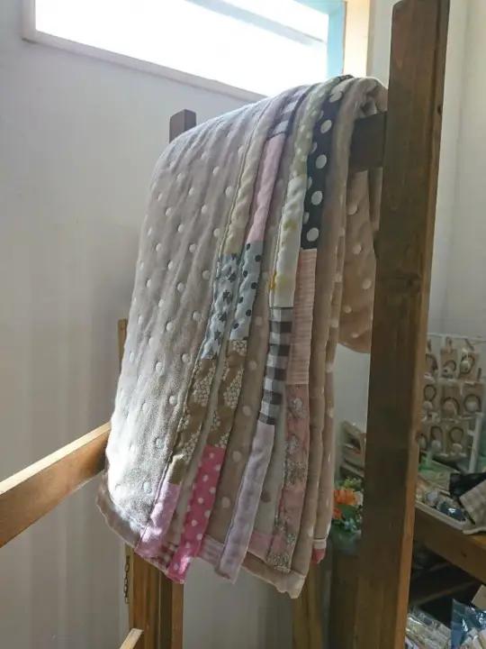 ハンドメイドの国産6重ガーゼの【100cm×70cm】サイズブランケット（ピンク）