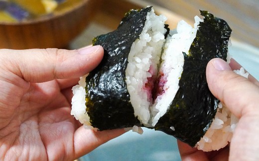 【 冷凍 】 白米 海苔巻きおむすび 具材6種 （ 12個入 ） おにぎり 冷凍おむすび ゆめぴりか ブランド米 お米 米 ごはん 飯 白飯 有明海苔 道産和牛 牛しぐれ ほたて味噌 茎わかめ おかか