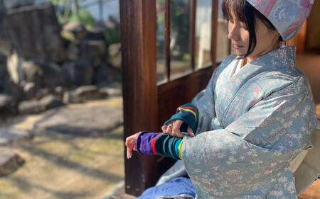 播州染め くしゅくしゅアームカバー ダークカラー系 フォレスト / ファッション 小物 オリジナル 自社 糸染め 編みたて プレゼント 配色 アクセント