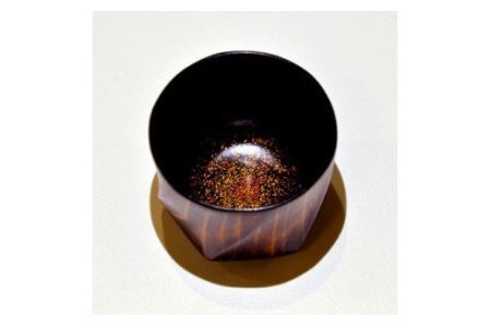 青島ぐい呑み(飫肥杉／ふき漆・銀粉仕上げ)1個
