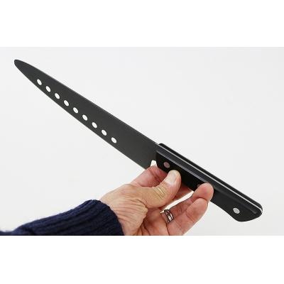 ふるさと納税 関市 H21-02 兼常作 穴あき・リブ付き フッ素コーティング 先丸牛刀包丁 210mm |  | 03