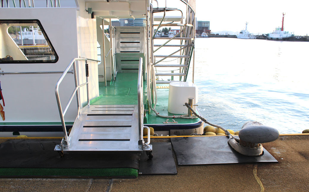 関門海峡・巌流島トライアングルフリーパス4名様