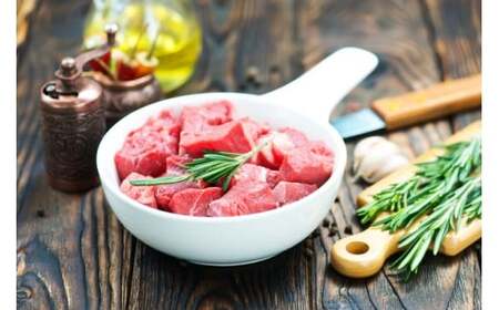 人気のブランド和牛　米沢牛　煮込み用牛肉　1kg 【冷凍便】