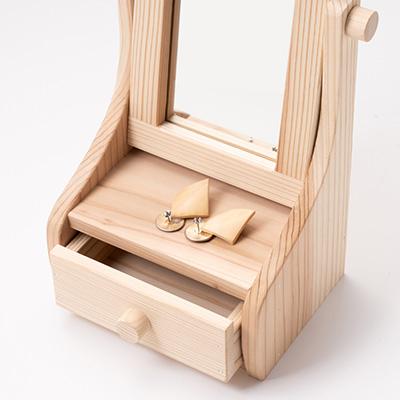ふるさと納税 津山市 組み立てキット　ミニドレッサー |  | 01