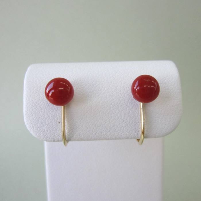 
                  珊瑚職人館の珊瑚のイヤリング22
                