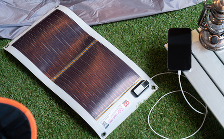 AG1　どこでも発電　ソーラーシートチャージャー5W【 防災 防災用品 防災グッズ 台風 停電 アウトドア 充電 発電 ソーラー発電 ソーラーパネル 持ち運び ポータブル コンパクト キャンプ 非常時