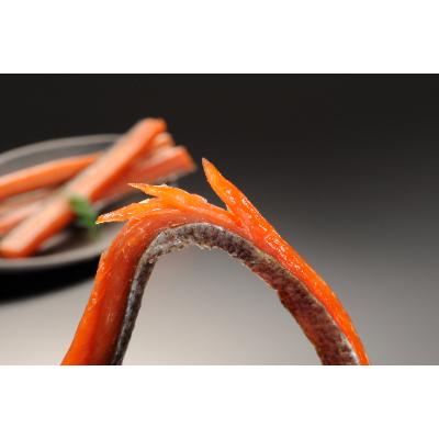ふるさと納税 枝幸町 めじか鮭燻製(250g×2)