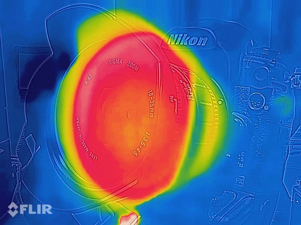 常温 約２０度でのサーモグラフィー温度分布