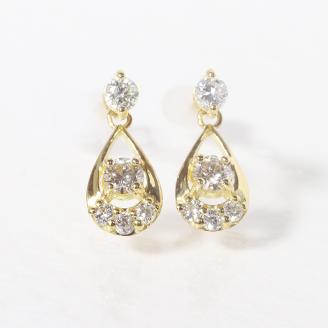 K18 　0.20ct　雫ダイヤモンドピアス　　BQ92